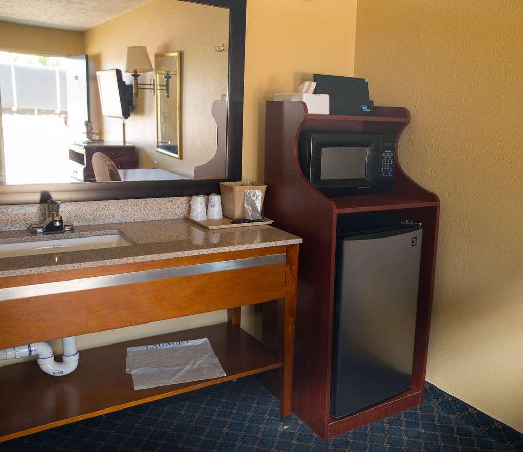 Americas Best Value Inn - Monroeville Camera foto