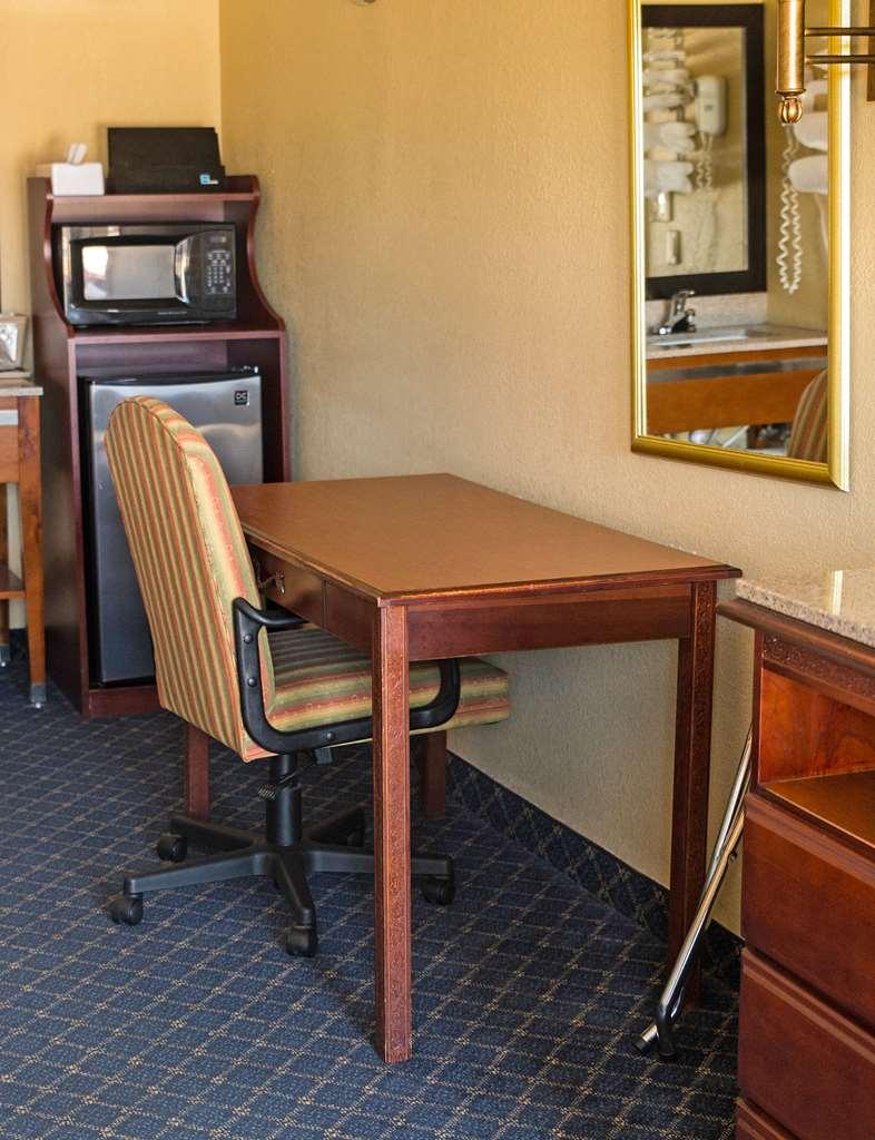 Americas Best Value Inn - Monroeville Camera foto