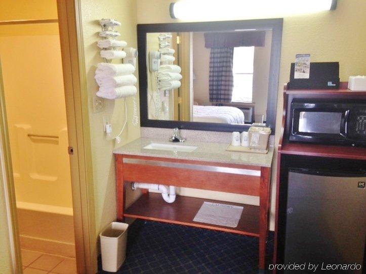 Americas Best Value Inn - Monroeville Esterno foto